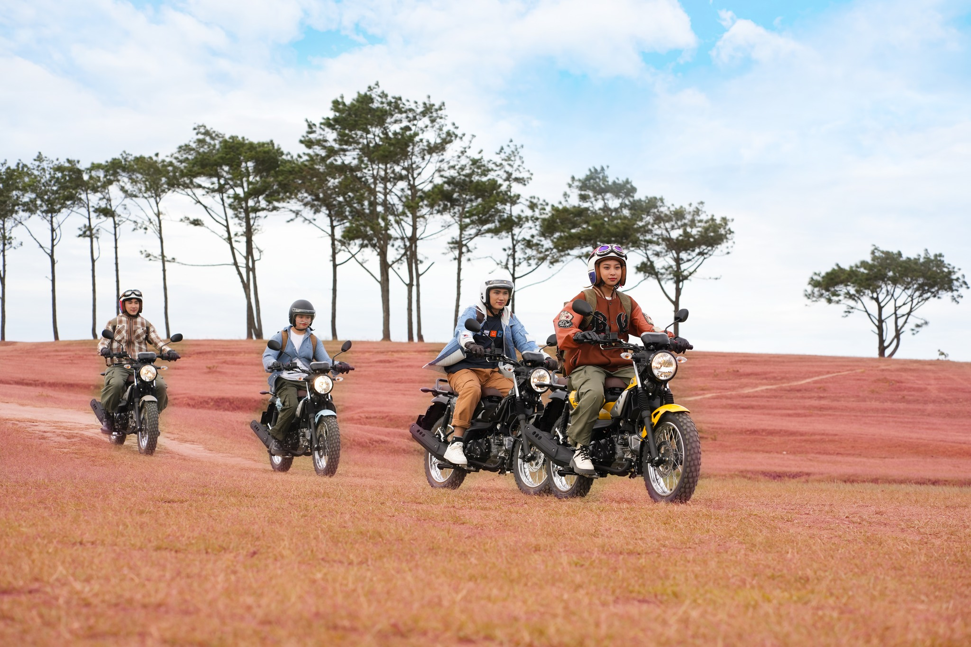 CHILL TRÊN CUNG ĐƯỜNG ĐÀ LẠT - MĂNG ĐEN ĐẦY LÃNG MẠN CÙNG VỚI YAMAHA